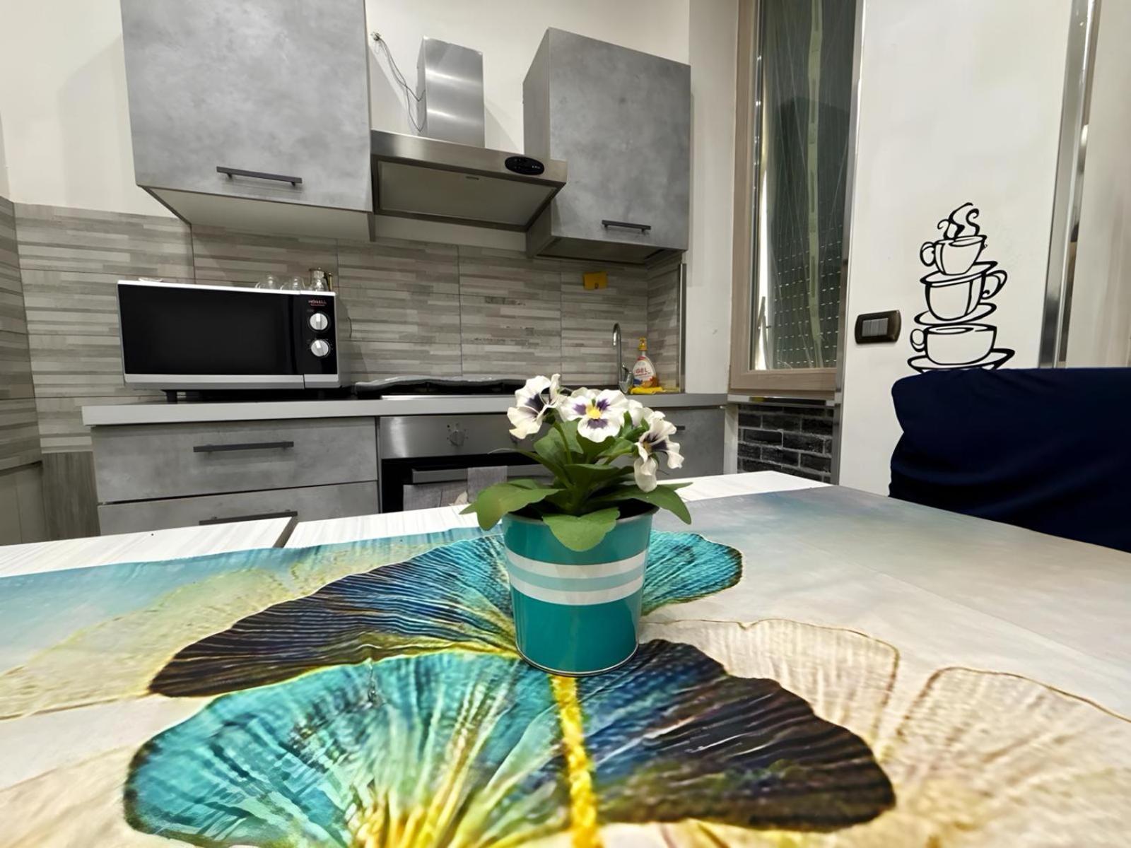 נאפולי Marta'S Apartment מראה חיצוני תמונה